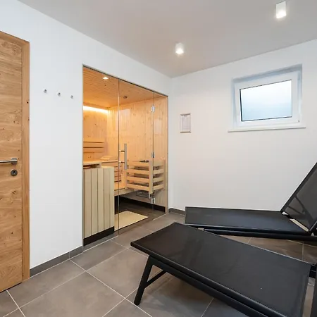 Semi Detached In Muehlbach With Sauna, Cleaning Included Mühlbach am Hochkönig