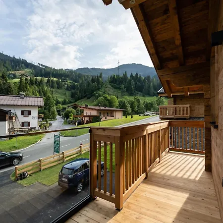 Semi Detached In Muehlbach With Sauna, Cleaning Included 木屋 *